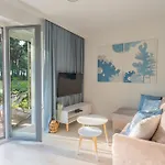 Aparthotel Aquamarina Zarzadzana Przez Wiodacego Operatora Marina Invest