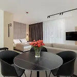 Aparthotel Aquamarina Zarzadzana Przez Wiodacego Operatora Marina Invest 4*