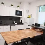 Aquamarina Zarzadzana Przez Wiodacego Operatora Marina Invest