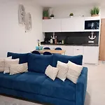 Aquamarina Zarzadzana Przez Wiodacego Operatora Marina Invest מלון דירות