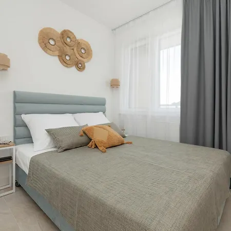 Aquamarina Marina Invest Aparthotel Dabki