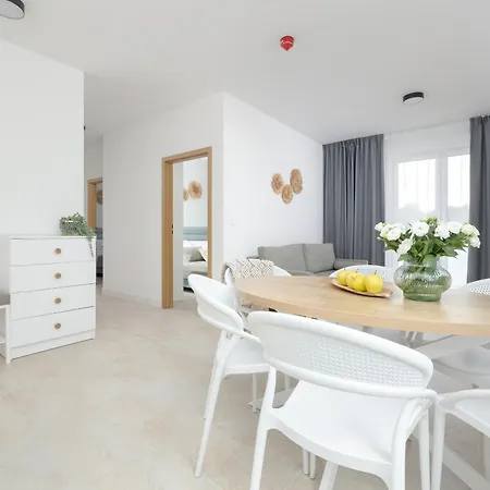 Aquamarina Marina Invest