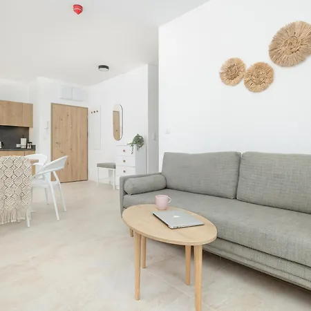 Aquamarina Marina Invest Aparthotel 4*