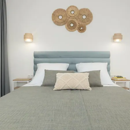Aparthotel Aquamarina Marina Invest