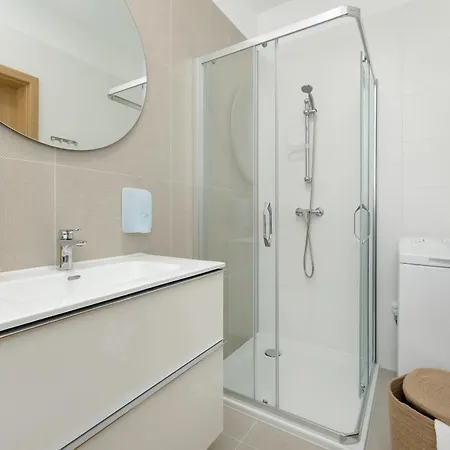 Aparthotel Aquamarina Marina Invest