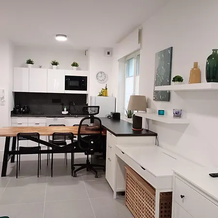 Aparthotel Aquamarina Marina Invest